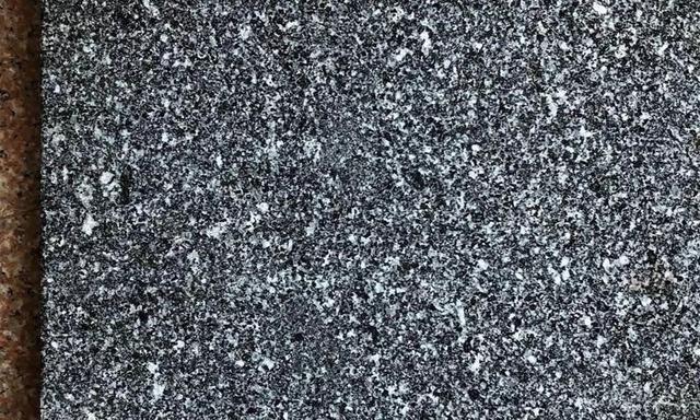 沒了蒙古黑和芝麻黑在中國我們還能找出哪些黑石來替代？