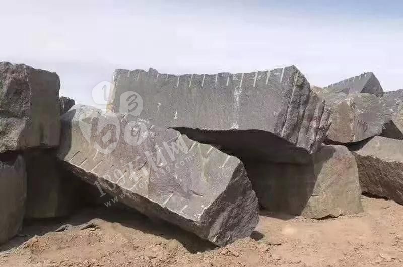 內(nèi)蒙古德嶺山鎮(zhèn)總投資約4712萬元石材加工建設(shè)項目來了！附蒙古黑、大漠黑欣賞